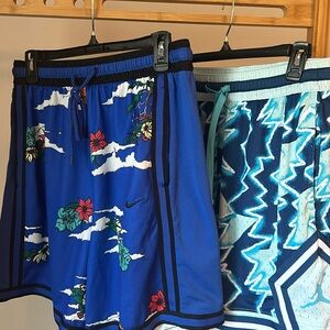 Nike Large Shorts